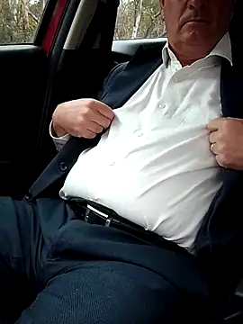 stiffandlubedxh online show from November 2025 09:08:02 PM