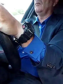 stiffandlubedxh online show from February 2026 08:09:02 PM