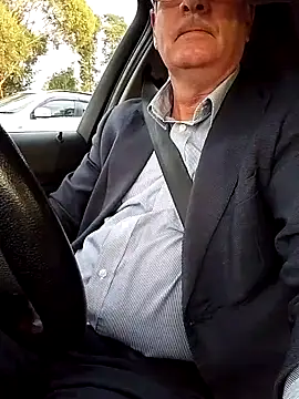 stiffandlubedxh online show from February 2026 08:19:01 PM