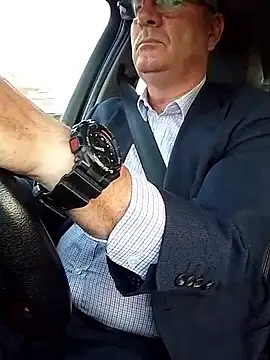 stiffandlubedxh online show from February 2026 08:08:01 PM