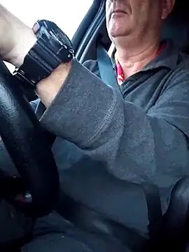 stiffandlubedxh online show from February 2026 08:20:01 PM