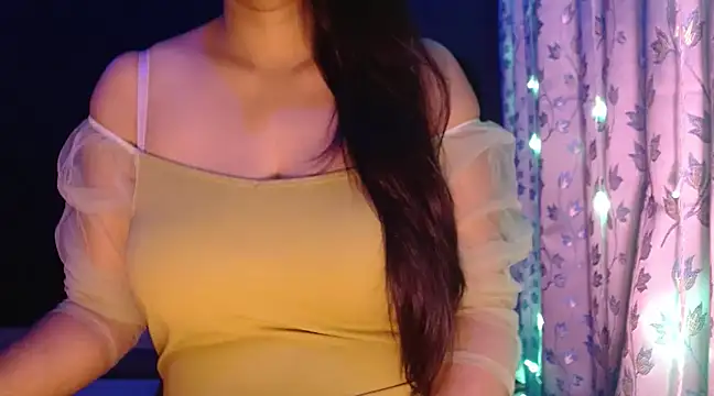 janifer001 online show from February 2025 01:22:01 AM