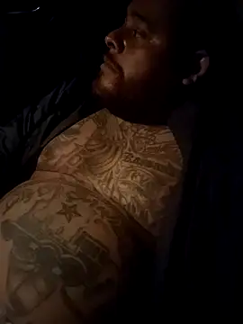 Snapshot of Martinez7233 chatting on November 2025 11:15:02 AM Martinez7233 online show from November 2025 11:15:02 AM