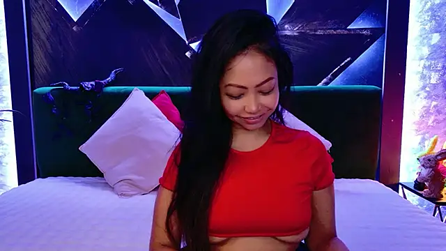 ElyaQuinn online show from April 2026 06:41:01 AM