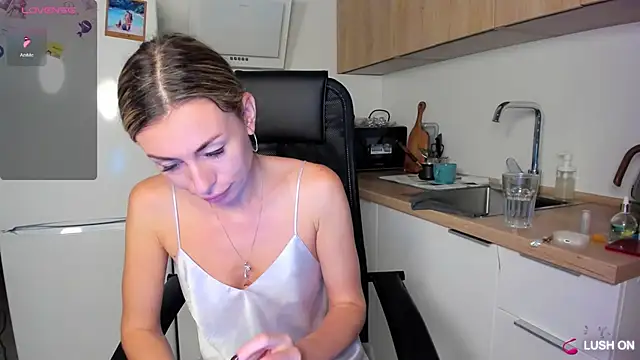 DannaEvan online show from September 2025 02:23:02 PM