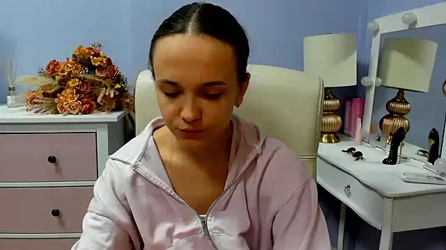 Snapshot of dirtyxEmily chatting on April 2026 06:29:02 AM dirtyxEmily online show from April 2026 06:29:02 AM