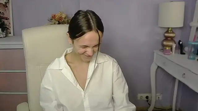 Snapshot of dirtyxEmily chatting on February 2026 08:05:02 AM dirtyxEmily online show from February 2026 08:05:02 AM