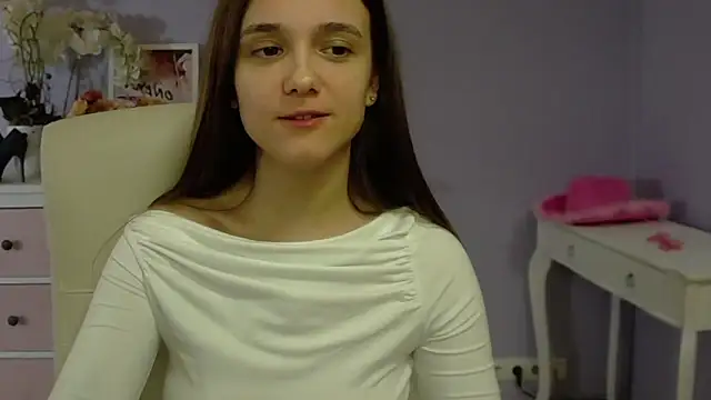 Snapshot of dirtyxEmily chatting on February 2025 11:20:01 AM dirtyxEmily online show from February 2025 11:20:01 AM