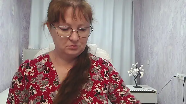 VanessaHotts online show from May 2026 05:07:02 AM