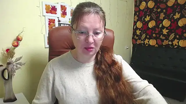 VanessaHotts online show from November 2025 06:12:01 AM