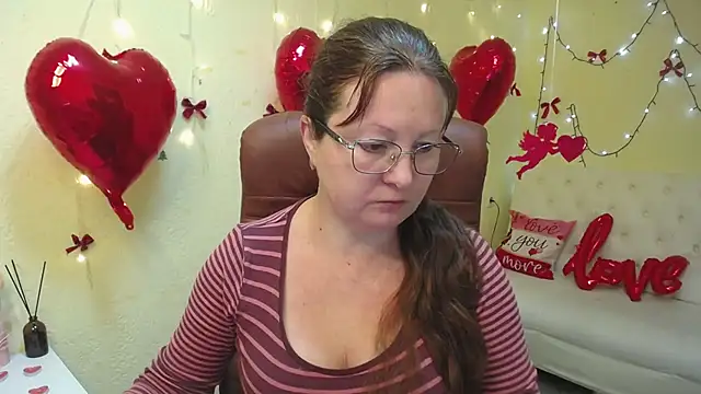 VanessaHotts online show from February 2026 08:43:02 AM