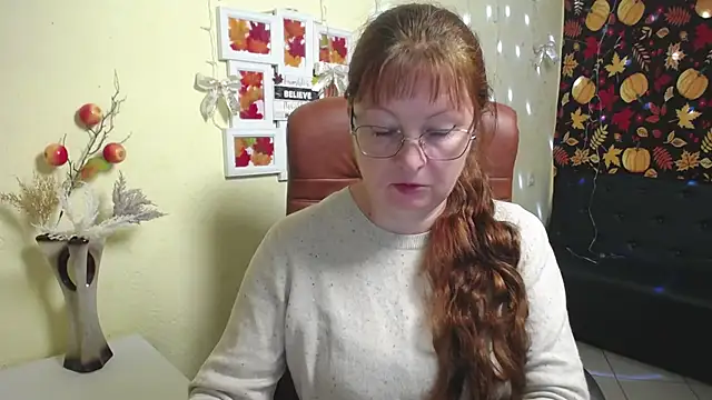 VanessaHotts online show from November 2025 06:02:02 AM