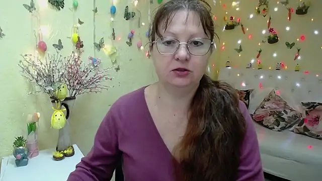 VanessaHotts online show from April 2026 05:03:01 AM