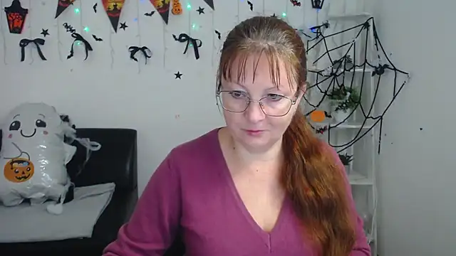 VanessaHotts online show from November 2025 05:57:02 AM