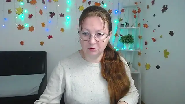 VanessaHotts online show from November 2025 06:02:01 AM