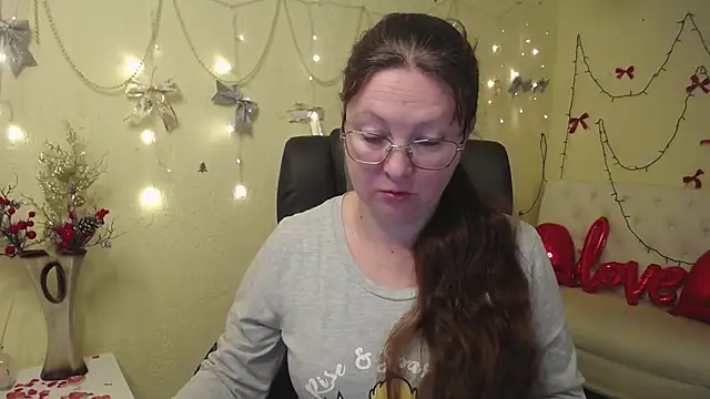 VanessaHotts online show from January 2026 06:06:01 AM