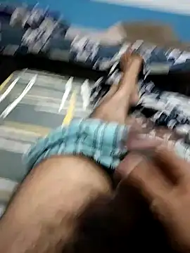 Sanny212 online show from April 2026 10:28:01 AM