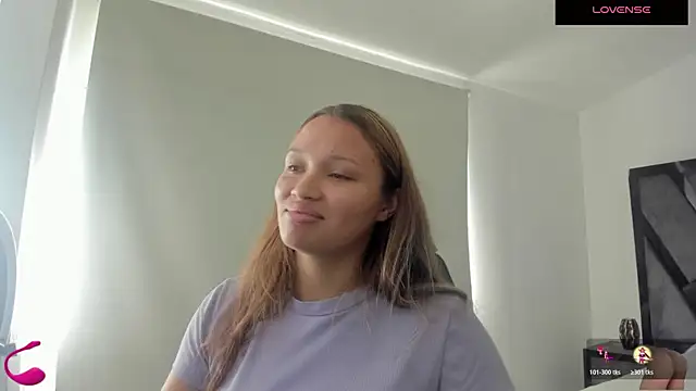 AnnieAndStefan online show from May 2026 01:31:02 PM