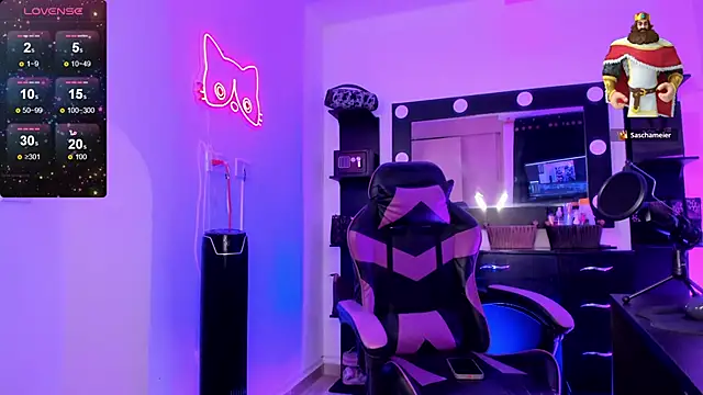 miss kitty online show from March 2026 12:45:01 AM