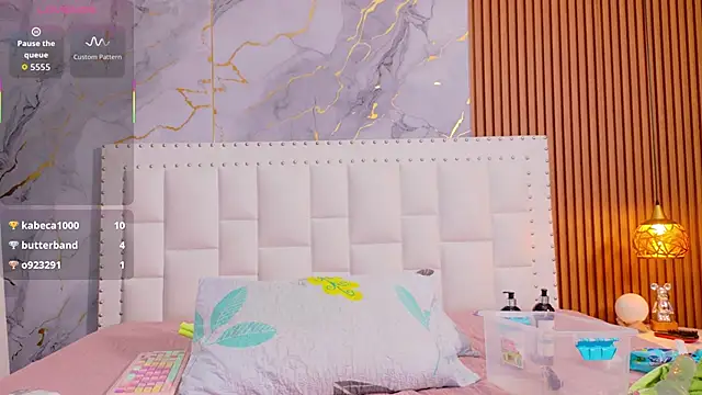 naughty ebonyy online show from October 2025 02:54:01 AM