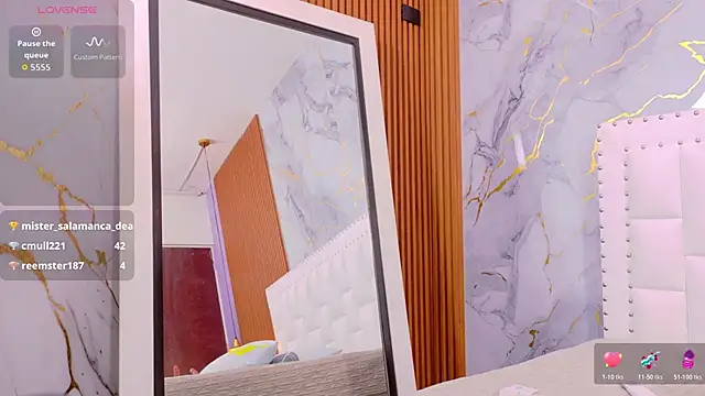 naughty ebonyy online show from November 2025 03:05:02 AM