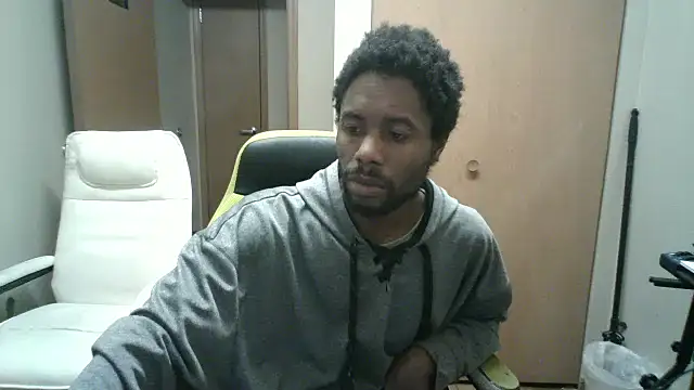 Kim and Dee online show from March 2026 09:38:02 AM