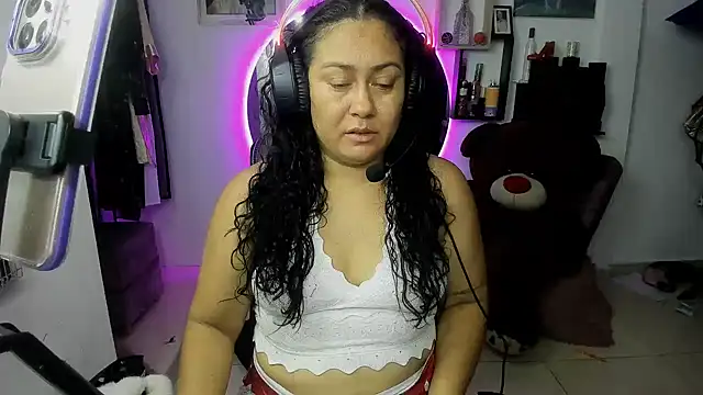 AliceFox Milf online show from March 2026 03:30:02 AM