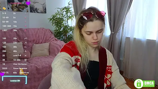 lady bellaa online show from October 2025 06:49:02 AM