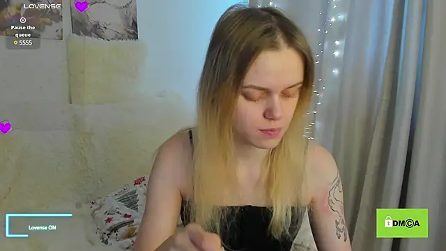 lady bellaa online show from February 2025 08:09:02 AM