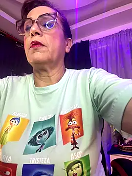 lonely shewolf online show from September 2025 04:02:01 PM