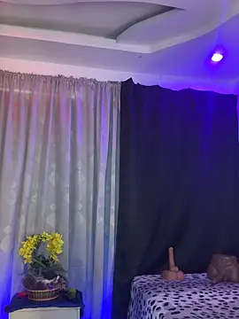 lonely shewolf online show from September 2025 06:57:02 PM