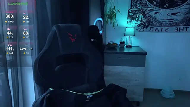 pale skin online show from December 2024 12:33:02 PM