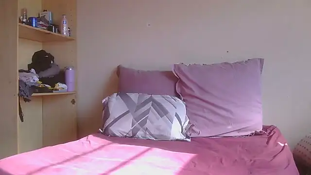 AddictiveAssCurves online show from May 2026 07:51:02 AM