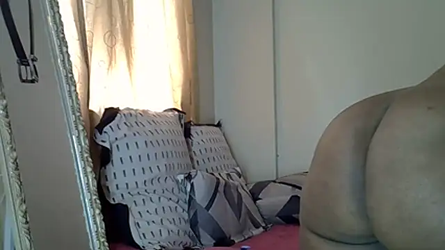 AddictiveAssCurves online show from February 2026 08:36:02 AM