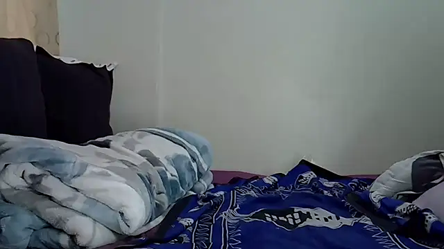 Snapshot of AddictiveAssCurves chatting on December 2025 04:05:02 PM AddictiveAssCurves online show from December 2025 04:05:02 PM