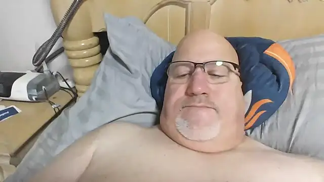 Bigbear0563 online show from January 2026 04:47:01 PM