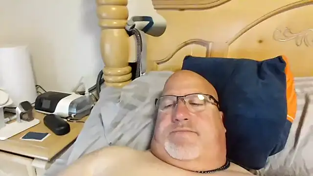 Bigbear0563 online show from May 2026 04:56:01 PM