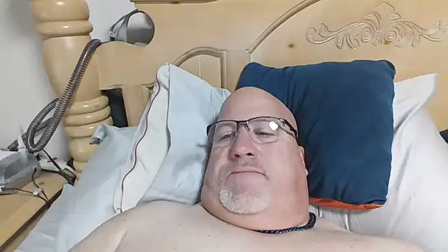 Bigbear0563 online show from March 2026 04:08:01 PM