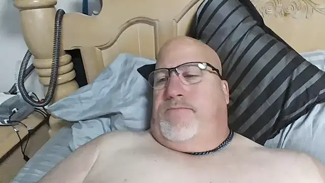 Bigbear0563 online show from October 2025 04:26:02 PM