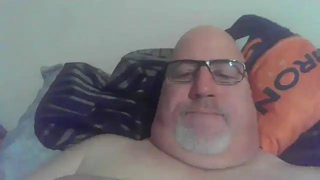 Bigbear0563 online show from December 2024 02:33:02 PM