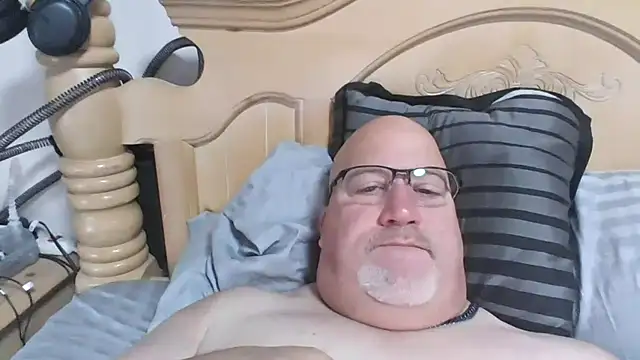 Bigbear0563 online show from November 2025 05:06:01 PM