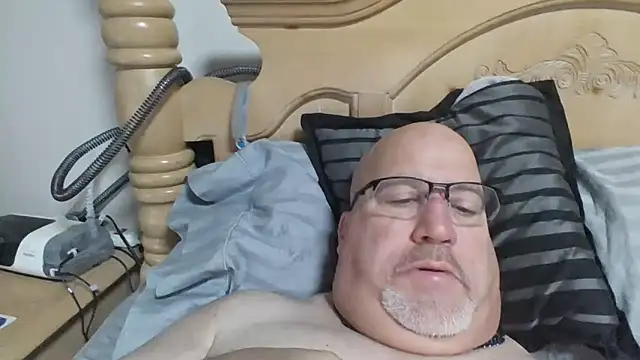 Bigbear0563 online show from November 2025 03:56:01 PM