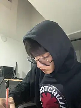 Snapshot of LuiSexvill chatting on November 2025 06:02:02 AM LuiSexvill online show from November 2025 06:02:02 AM