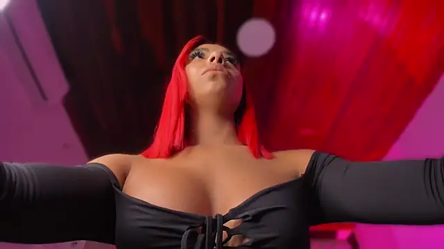 Emmily Savage online show from October 2025 11:20:02 AM