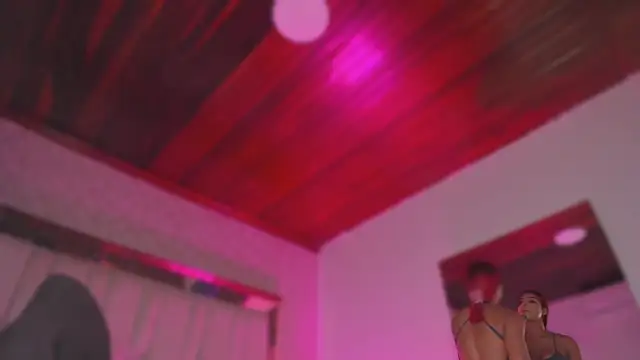 Emmily Savage online show from November 2025 11:43:01 AM