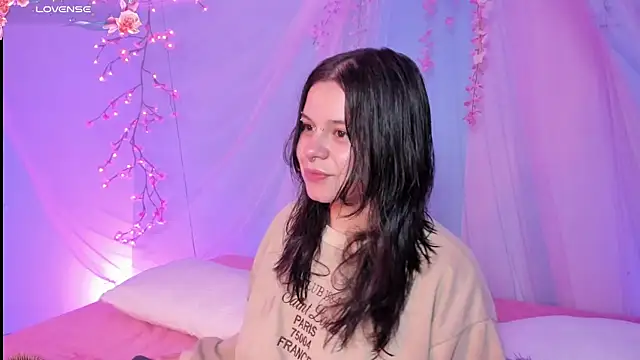 Mey moon online show from July 2026 03:14:01 AM