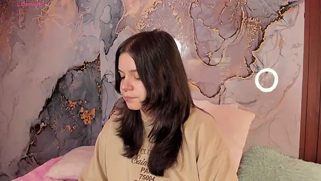 Mey moon online show from February 2026 04:02:02 AM