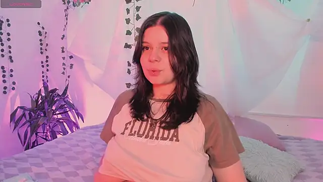 Mey moon online show from January 2026 04:05:02 AM