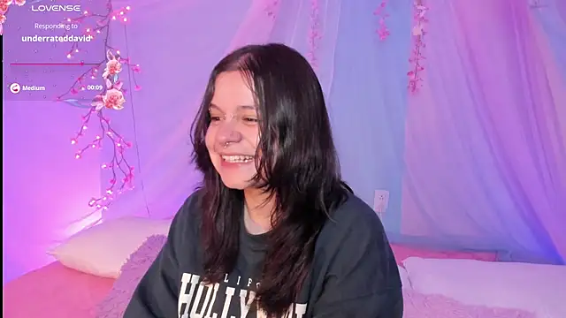 Mey moon online show from July 2026 04:21:01 AM