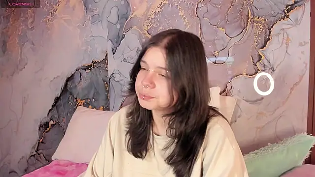 Mey moon online show from March 2026 03:58:02 AM